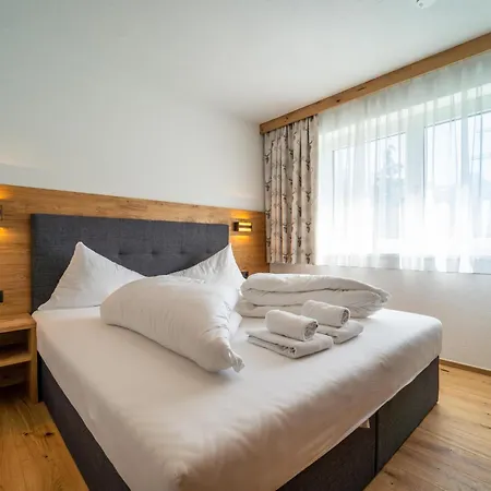 Apartman Pettneu Am Arlberg - 2 *